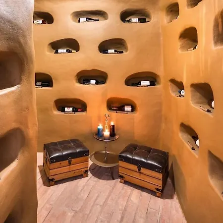 Mystagoge Retreat Cave With An Indoor Pool And Gym Вилла *